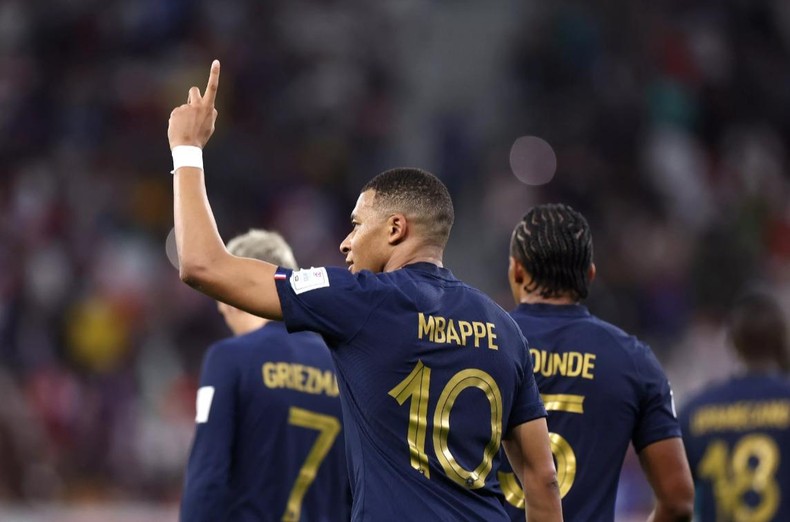 Mbappe lập cú đúp, đưa Pháp vào tứ kết World Cup 2022