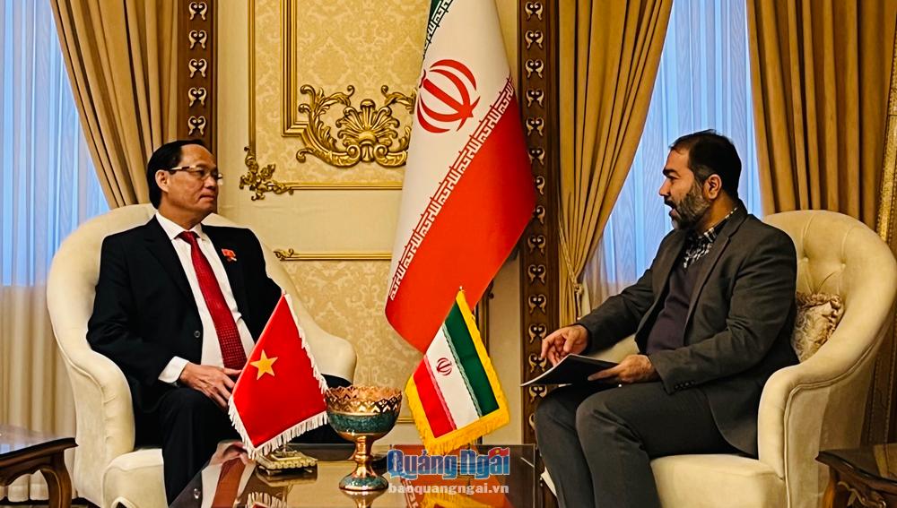 Thượng tướng, Phó Chủ tịch Quốc hội Trần Quang Phương hội kiến Phó tổng thống Iran