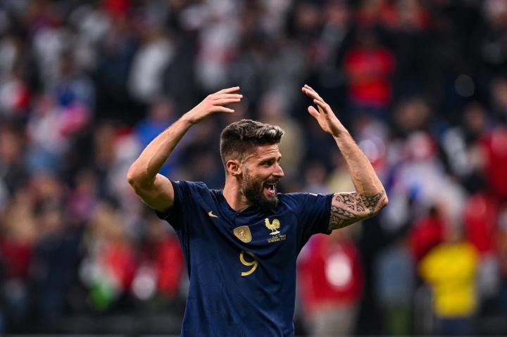 Giroud ghi bàn quyết định giúp ĐT Pháp vào bán kết.