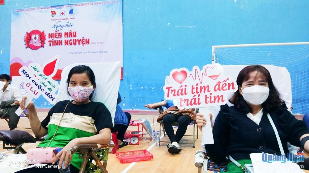 Thành phố Quảng Ngãi: Trên 1.000 người tham gia hiến máu nhân đạo