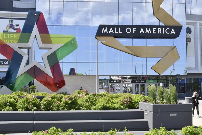 Trung tâm mua sắm Mall of America tại thành phố Bloomington, bang Minnesota, Mỹ, năm 2020. (Ảnh: AP)