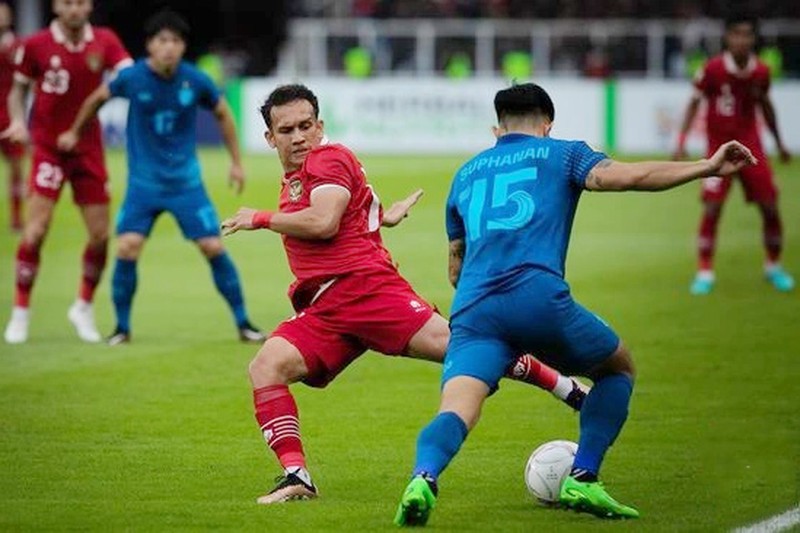 Indonesia (áo đỏ) chơi hơn người từ phút 57 nhưng không thể tận dụng lợi thế.
