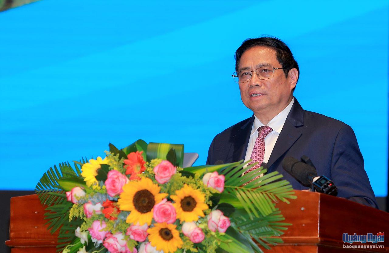 Thủ tướng Chính phủ Phạm Minh Chính phát biểu kết luận hội nghị.