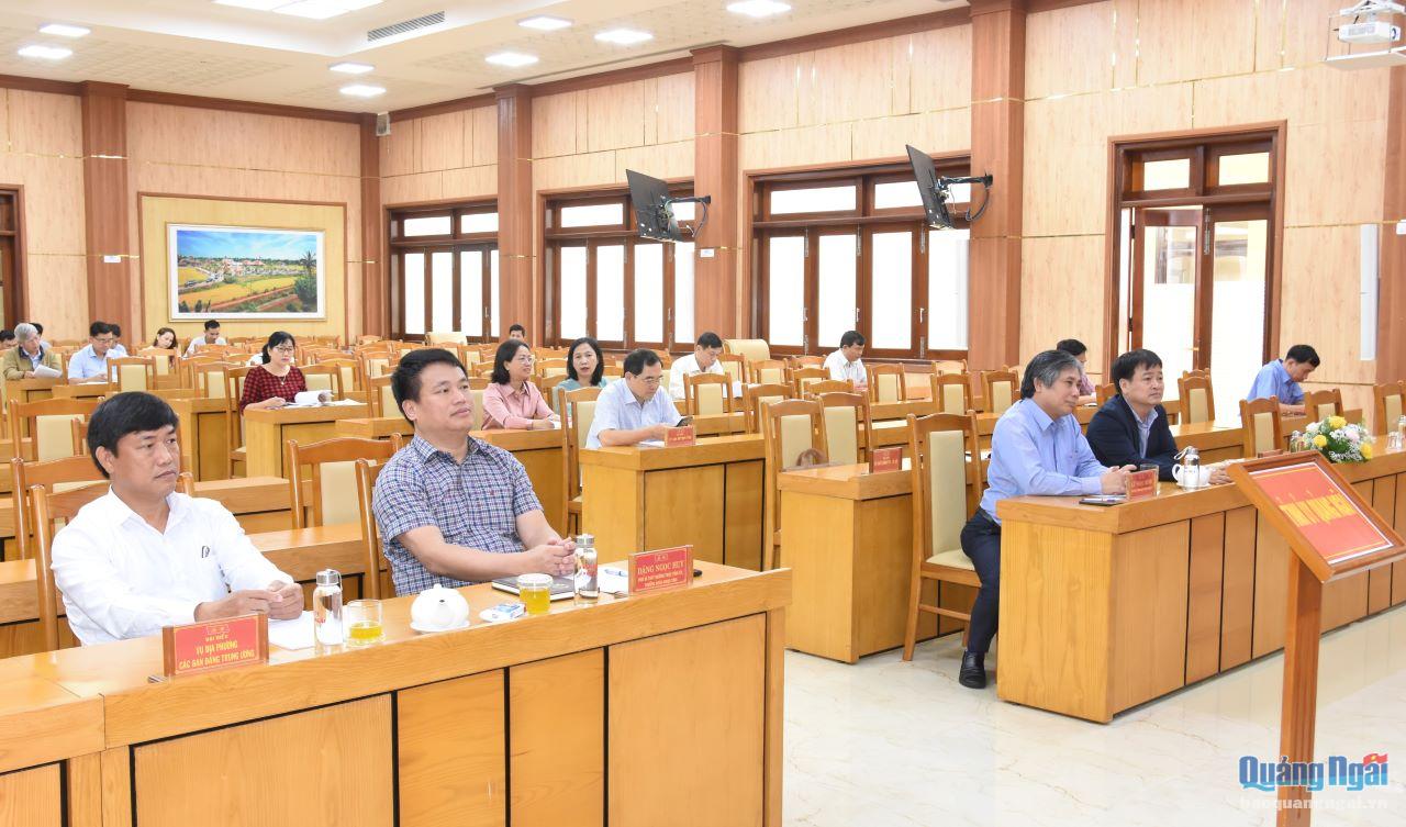 Các đại biểu tham gia hội nghị tại điểm cầu tỉnh Quảng Ngãi.