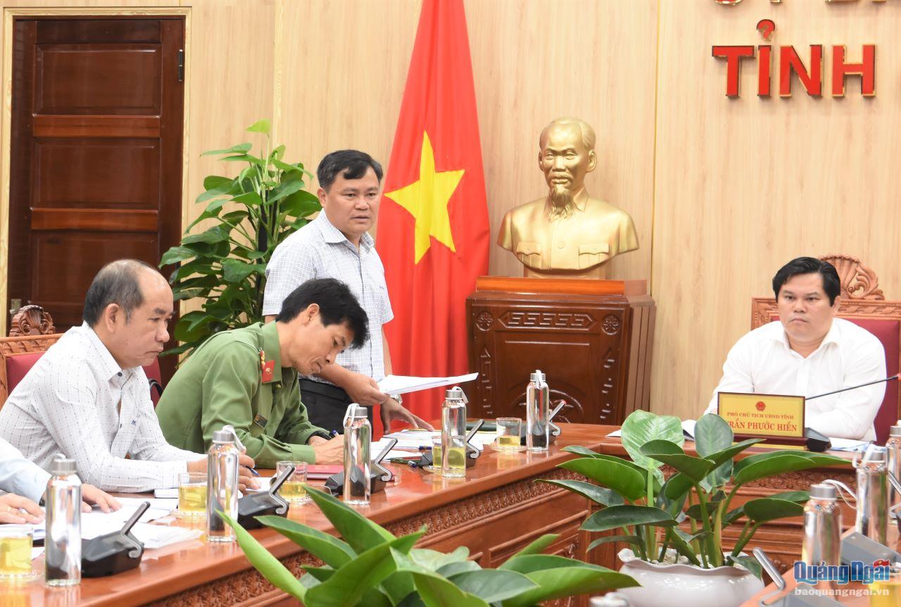 Giám đốc Sở NN&PTNT Hồ Trọng Phương phát biểu tại cuộc họp.