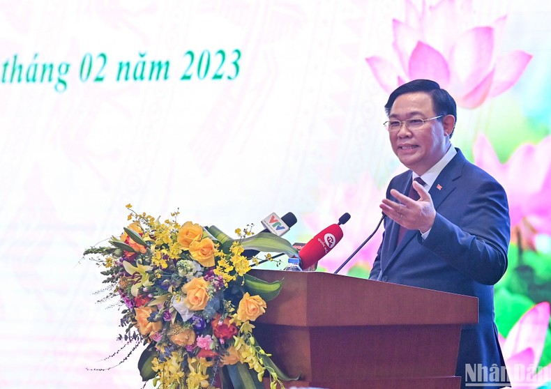 Chủ tịch Quốc hội Vương Đình Huệ phát biểu tại buổi gặp mặt kỷ niệm Ngày Thầy thuốc Việt Nam. (Ảnh: Duy Linh)