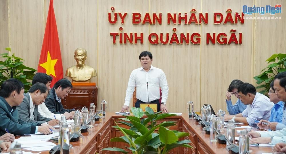 Phó Chủ tịch UBND tỉnh Trần Phước Hiền làm việc với Sở KH&amp;CN