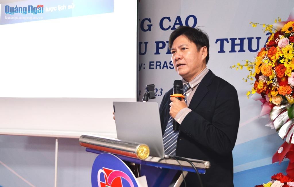 Tiến sĩ, Bác sĩ Phan Tôn Ngọc Vũ chia sẻ kinh nghiệm áp dụng phương pháp ERAS của Bệnh viện Đại học Y Dược TP.Hồ Chí Minh.