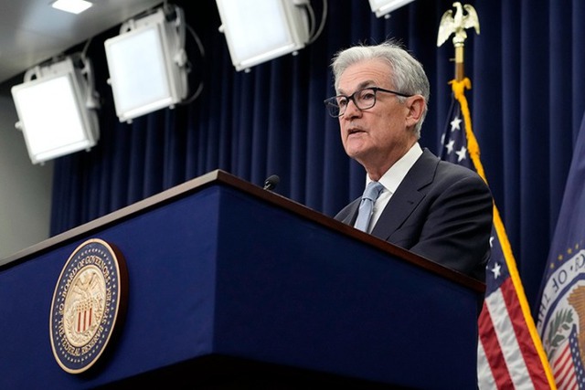 Fed tăng lãi suất lần thứ 9 liên tiếp
